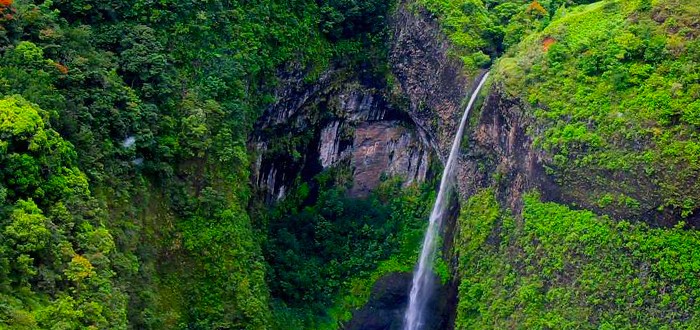 Inner Tahiti - The 3 Waterfalls site